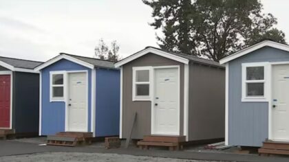 Seattle mayor unveils three-bill package to add 1,000 shelter beds this year