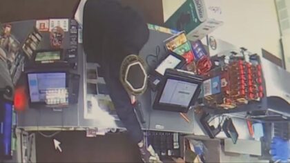 Seattle police investigating string of overnight armed robberies