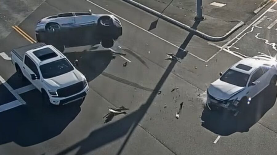 Drunk driver blamed for SUV rollover with kids inside - MyNorthwest.com