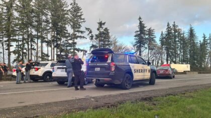 Multi-county police chase ends in 4-hour I-5 standoff near Chehalis