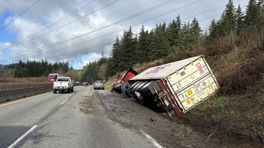 sr 18 potatoes truck...