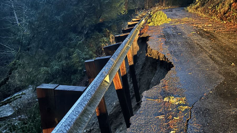 Edgewick road slide repair storm north bend...