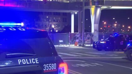 Trio of armed robberies hit Seattle within 25 minutes early Friday morning