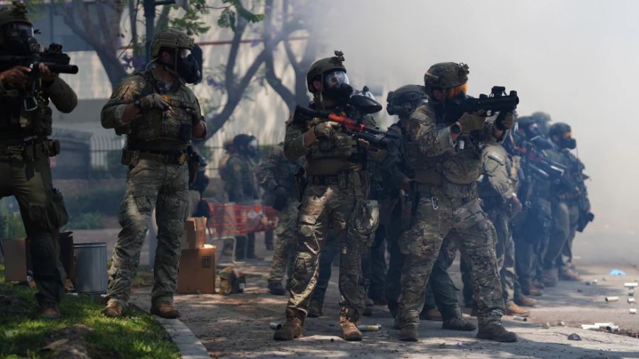 federal agents mask ban...
