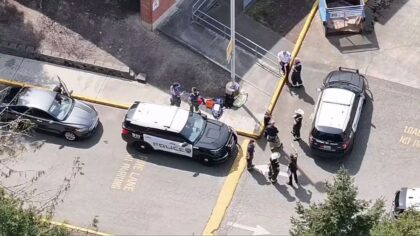4 students, security guard injured after stabbing at Foss High School in Tacoma