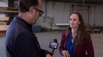 'Let your guys know you can answer these questions': Curley offers Katie Wilson advice after team yanks her from KOMO question