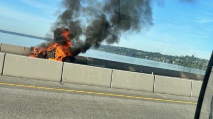 SR 520 car fire snarls Monday morning commute, all lanes reopen within 30 minutes