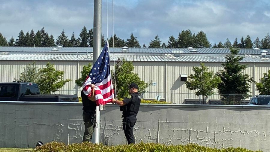Thurston vandal american flag...