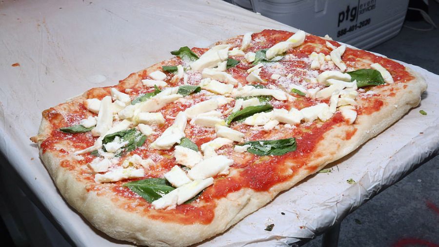Seattle pizza robot bankrupt...