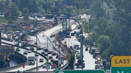 New Montlake off ramp debuts after another eastbound SR 520 weekend closure