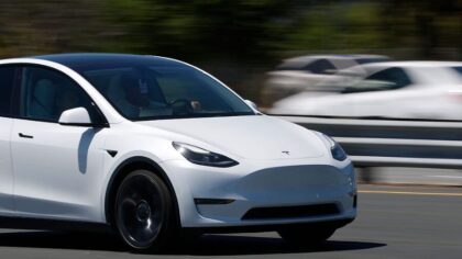 $130 federal EV fee advances through House committee