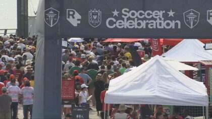 First World Cup match in Seattle sees over 66,000 fans in attendance