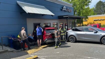 Woodinville Cafe forced to temporarily close after SUV slams into wall