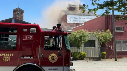 Explosions heard as fire breaks out inside Everett commercial building