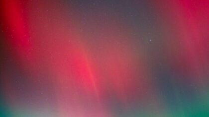 'Strong' geomagnetic storm could bring northern lights to Washington tonight