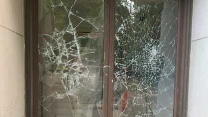 21-year-old arrested for throwing rocks at WA Legislative Building, damaging 13 window sets, 2 doors