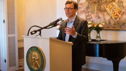 Washington Senate Republicans urge Gov. Bob Ferguson to call special session to suspend climate fuel fees