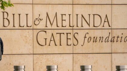 'Political stuff does not matter': Gee urges unity on science as Gates Foundation gives record $540M to UW