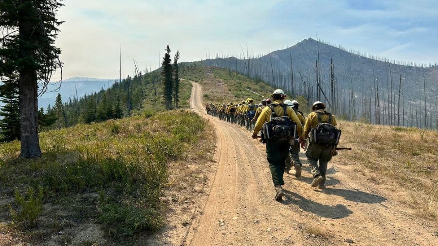 wildfire JBLM washington soldiers...