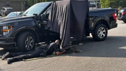 SWAT standoff Kent...