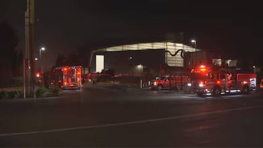 seattle fire garbage warehouse...