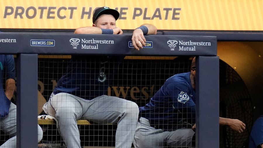 Mariners brewers loss...