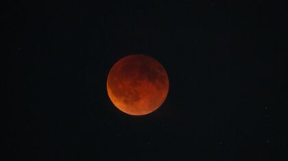 Blood moon, partial eclipse visible tonight in Washington - MyNorthwest.com