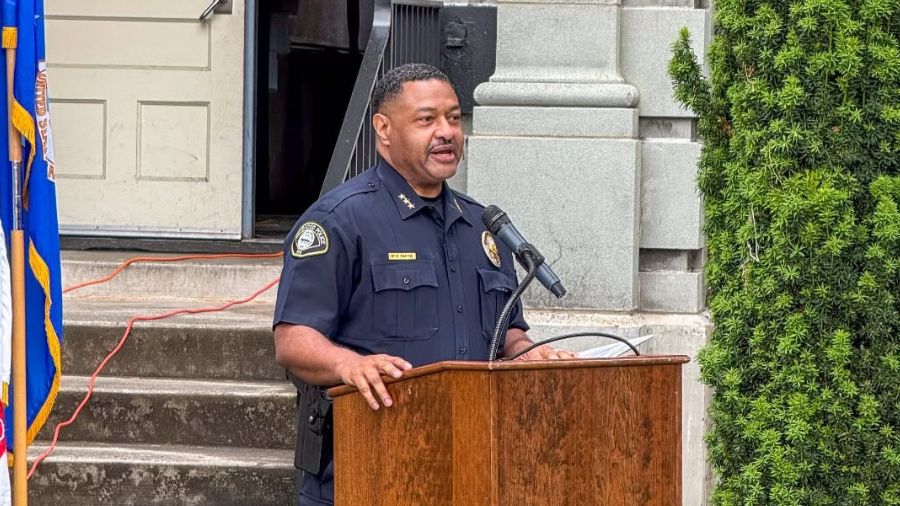 lakewood police chief fired...