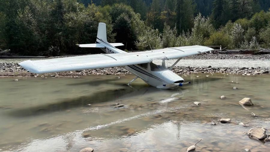 bainbridge island pilot crash...