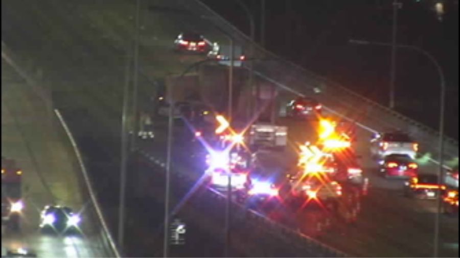 sb i-5 semi-truck backup...