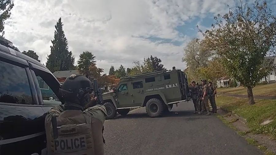 longview swat assault firearm...