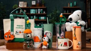 snoopy merch