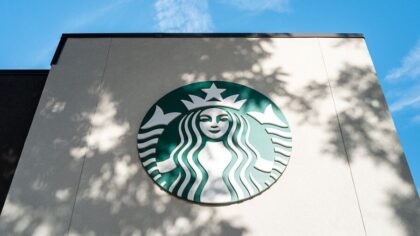 Starbucks (6)...