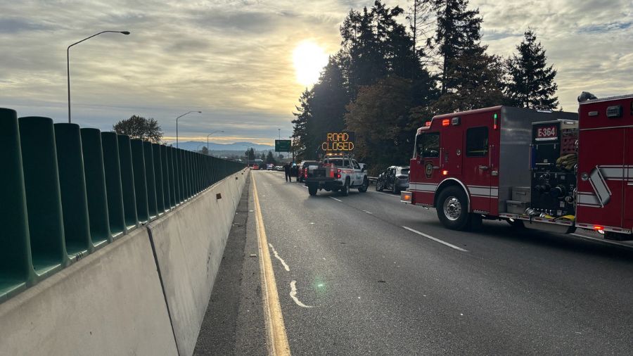 semi-truck crash sr 18 auburn...