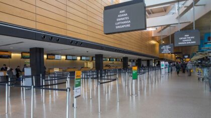 Flying for the holidays? SEA airport ranks No. 3 for fewer travel disruptions...