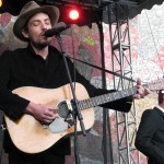 Jakob Dylan performing songs from his new solo album in Seattle, August 31, 2008.