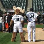 Felix Hernandez joined the Mariner Moose surprising a bunch of students filming an anti-bullying commercial.