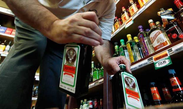 A KIRO Radio listener writes in, asking why Muslims can legally refuse to sell liquor, but Christia...