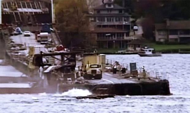 The Lacey V. Murrow floating bridge sank to the bottom of Lake Washington on Nov. 25, 1990. (Video ...