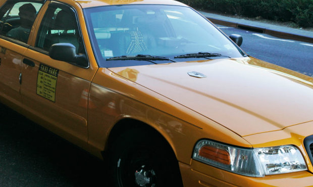 The reviews online are scathing: rider after rider who claims a Seattle taxi driver berated them fo...