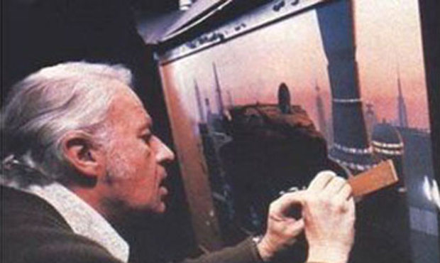 Using his Boeing-honed skills and a fantastic imagination Ralph McQuarrie got to work and Lucas cal...
