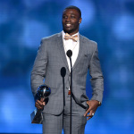 Chris Davis accepts the award for best play at the ESPY Awards at the Nokia Theatre on Wednesday, July 16, 2014, in Los Angeles. (Photo by John Shearer/Invision/AP)